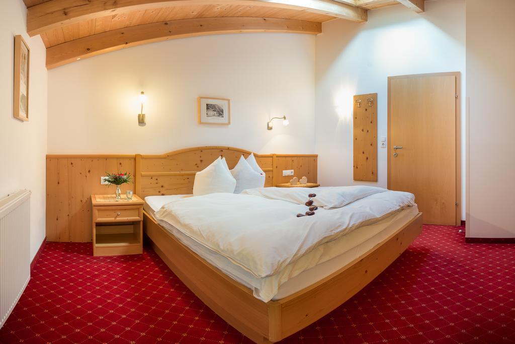 Haus Fernblick Hotel Neustift im Stubaital Exterior photo